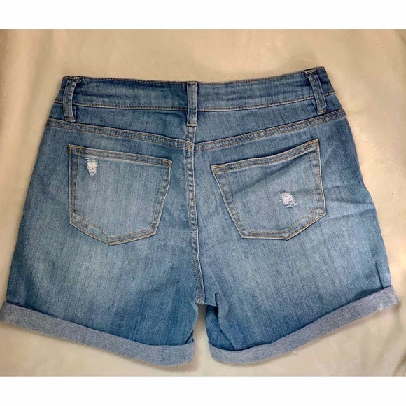 Jean Shorts - Picture 2 of 2
